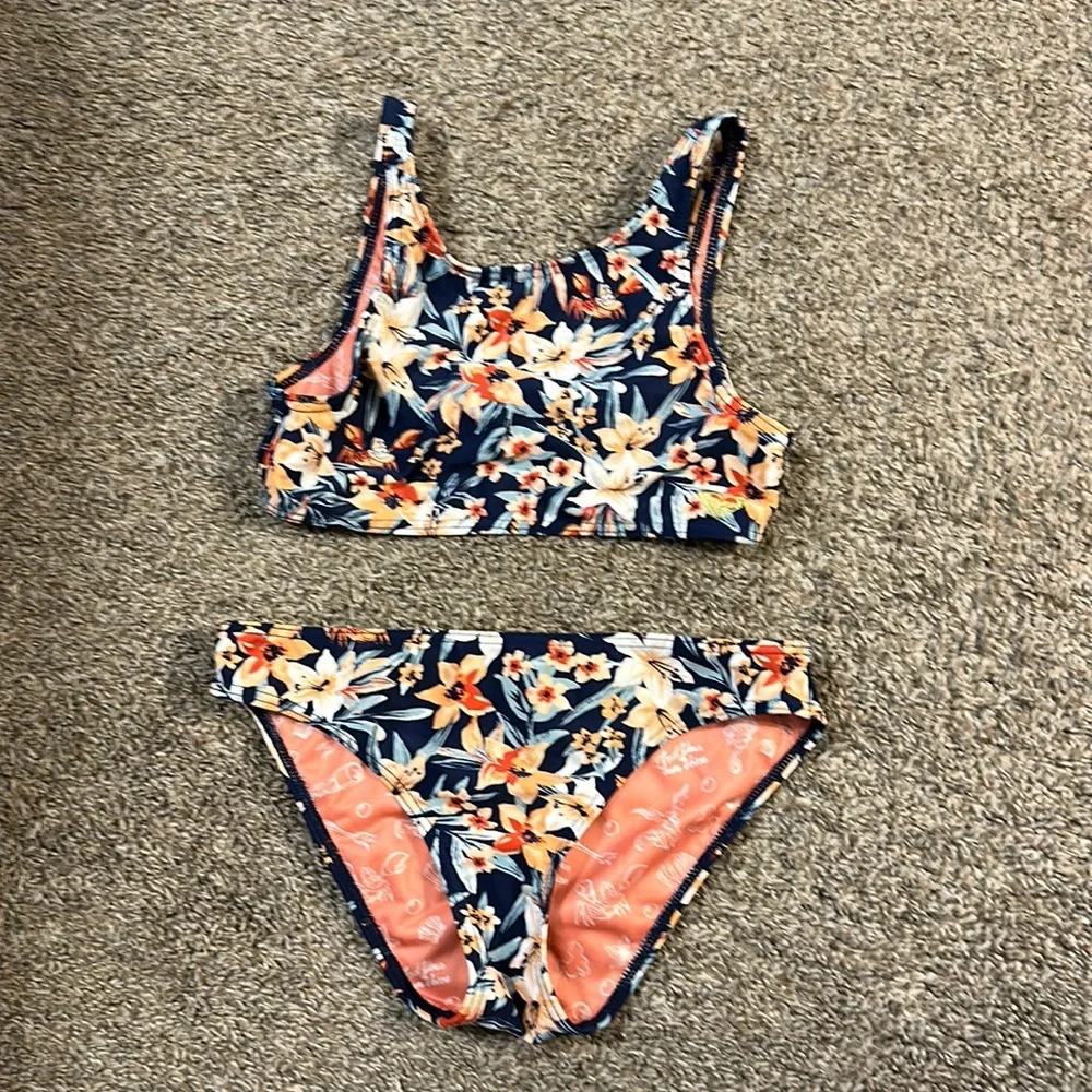 Girls Roxy bikini - Picture 1 of 2